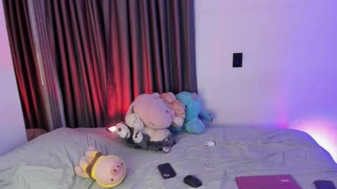 Snapshot of peyton_ws chatting on December 3, 2025, 1:57 am Peyton online show from December 3, 2025, 1:57 am