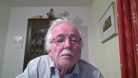 Snapshot of pgroove542707 chatting on January 10, 2025, 12:38 am pgroove542707 online show from January 10, 2025, 12:38 am