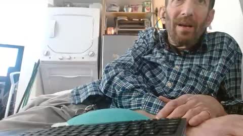 pgrower online show from February 11, 2026, 12:15 am