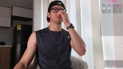 phantom_bigger1 online show from October 9, 2025, 12:58 pm