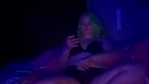 nymph online show from May 18, 2026, 4:07 am