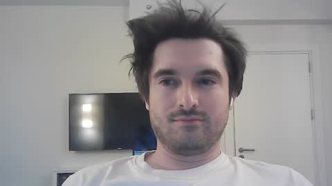 PhilipBorison online show from June 10, 2026, 4:06 pm