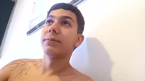 Snapshot of philip_russo chatting on November 27, 2025, 11:07 pm philip_russo online show from November 27, 2025, 11:07 pm