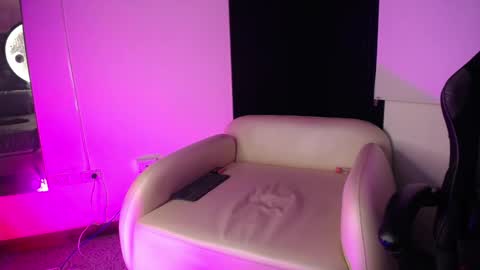 PHIL online show from February 3, 2026, 6:22 am