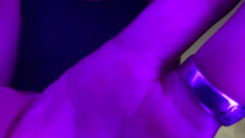 Snapshot of phillip_brownn chatting on November 24, 2025, 12:05 pm PHILLIP online show from November 24, 2025, 12:05 pm