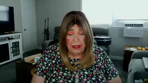 Snapshot of phillyguy195601 chatting on June 12, 2026, 4:50 pm Geri online show from June 12, 2026, 4:50 pm