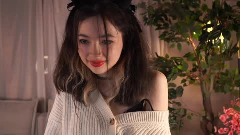 Hitomi oo online show from December 6, 2024, 3:22 pm