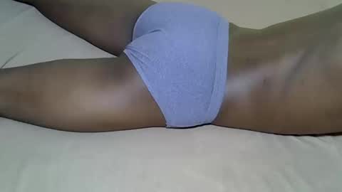 phoenixloverz online show from March 26, 2026, 8:20 am