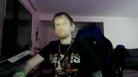 Snapshot of phrostdd chatting on June 7, 2026, 5:00 am FrankenDaddy online show from June 7, 2026, 5:00 am
