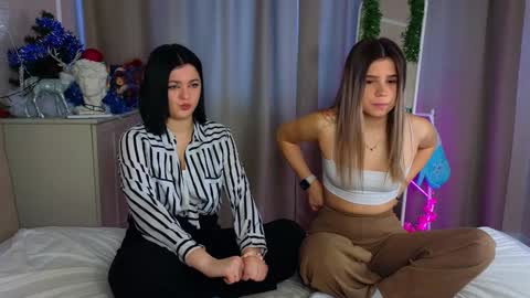 Lora black  and Lili blonde welcome you here online show from December 24, 2024, 8:11 am
