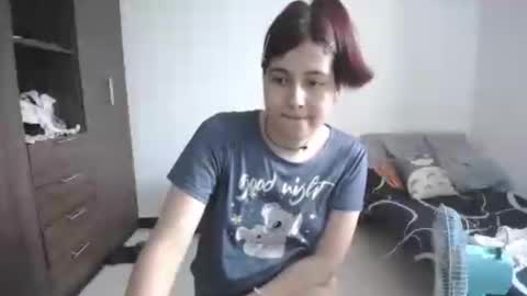 izzy online show from May 3, 2026, 4:24 pm