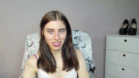 Snapshot of pia_desire chatting on October 23, 2025, 1:54 pm P I A online show from October 23, 2025, 1:54 pm