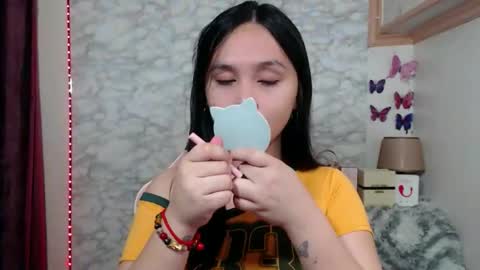 Snapshot of pia_intownx chatting on June 7, 2026, 5:16 pm Ms Pia online show from June 7, 2026, 5:16 pm