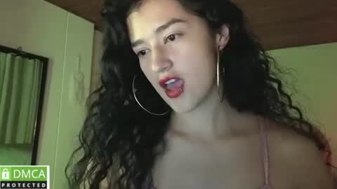 piama_burnss online show from June 17, 2026, 11:49 pm
