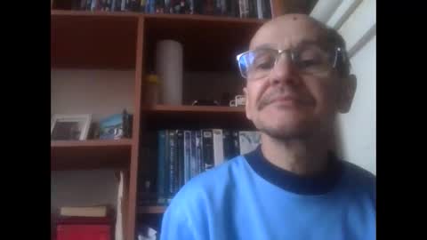 Snapshot of pichoun71 chatting on February 21, 2025, 7:45 am pichoun71 online show from February 21, 2025, 7:45 am