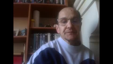 Snapshot of pichoun71 chatting on March 1, 2025, 7:19 am pichoun71 online show from March 1, 2025, 7:19 am