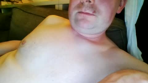 Snapshot of picklencarrot chatting on July 17, 2026, 6:46 pm clocktowercock online show from July 17, 2026, 6:46 pm