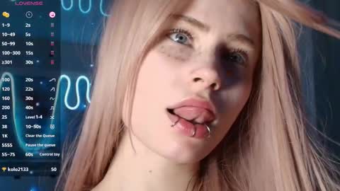 Piera online show from October 8, 2025, 8:06 pm