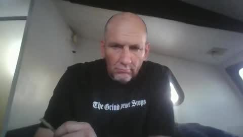 pierce702420 online show from April 11, 2026, 1:26 pm