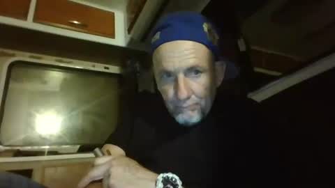 pierce702420 online show from May 6, 2026, 4:52 am