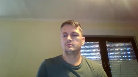 Snapshot of piercingsxxx chatting on November 21, 2025, 7:07 am piercingsxxx online show from November 21, 2025, 7:07 am