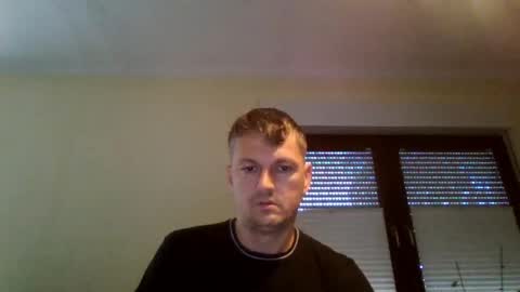 piercingsxxx online show from May 5, 2026, 7:05 am