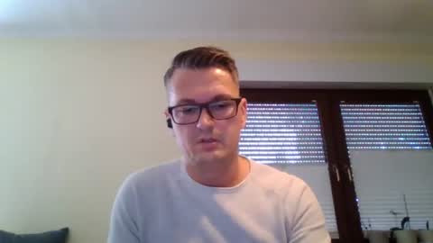 piercingsxxx online show from June 13, 2026, 1:20 pm