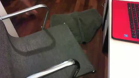 Snapshot of pierrepauljacques06 chatting on October 21, 2025, 6:36 am Pierrepauljacques06 online show from October 21, 2025, 6:36 am