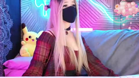 Sonya online show from April 15, 2026, 2:29 am