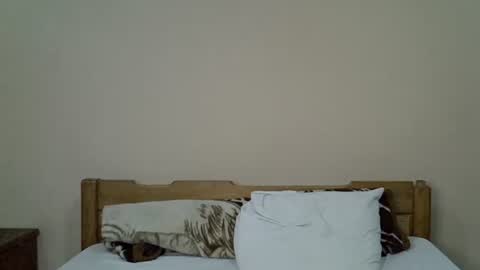 pinahotty online show from February 6, 2026, 9:51 pm