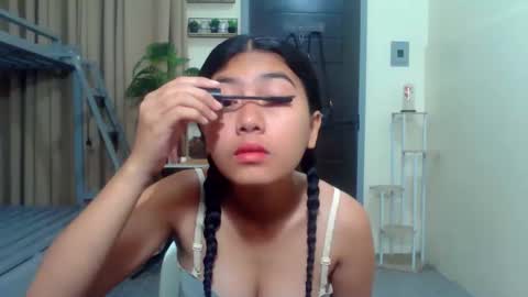pinay_aangel online show from May 27, 2026, 11:35 pm