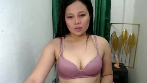 pinay_juliet online show from April 18, 2026, 11:47 am