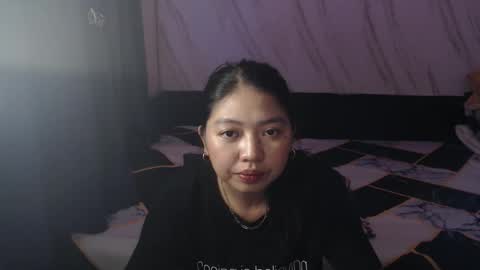pinay_mariexxx online show from March 23, 2026, 1:37 pm