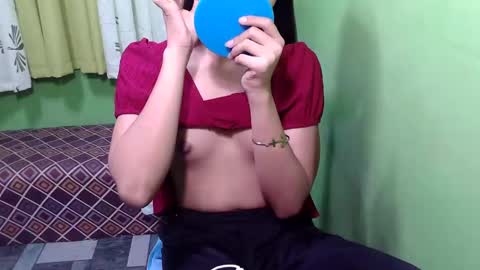 Snapshot of pinaymorena_rhowe chatting on January 6, 2025, 2:47 pm pinaymorena_rhowe online show from January 6, 2025, 2:47 pm