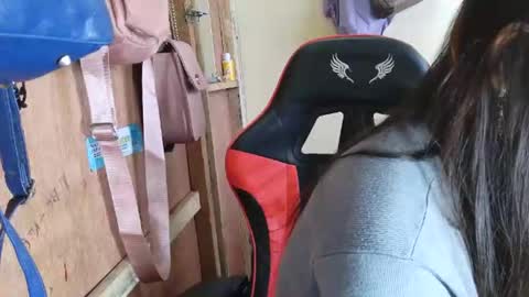 pinaysunday online show from April 12, 2026, 11:10 pm