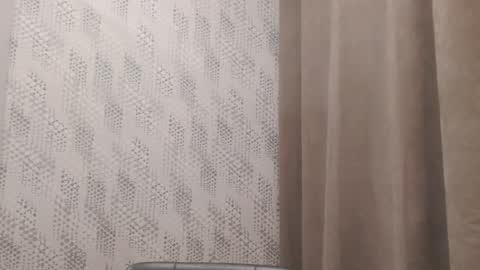       online show from February 9, 2025, 5:01 pm