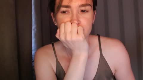       online show from September 30, 2025, 6:40 am