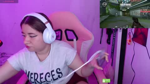 Snapshot of pink_girl0n chatting on February 5, 2025, 4:27 am Kitty online show from February 5, 2025, 4:27 am