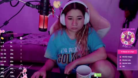 Snapshot of pink_girl0n chatting on February 22, 2025, 9:34 am Kitty online show from February 22, 2025, 9:34 am