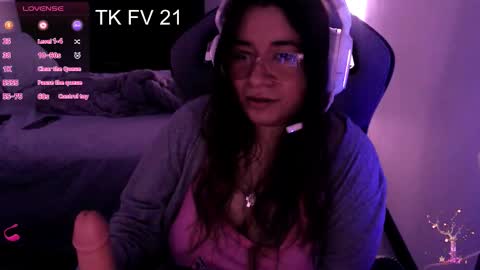 Snapshot of pink_girl0n chatting on December 16, 2025, 6:24 pm Kitty online show from December 16, 2025, 6:24 pm