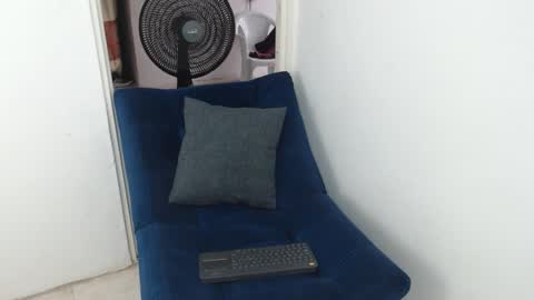 - online show from December 17, 2025, 7:09 pm