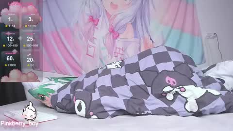 Snapshot of pinkberry_boy chatting on March 3, 2025, 2:15 am Vio online show from March 3, 2025, 2:15 am