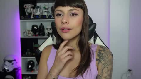 Snapshot of pinkcatlive chatting on February 4, 2026, 5:19 pm Emily online show from February 4, 2026, 5:19 pm