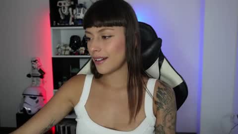 Snapshot of pinkcatlive chatting on March 19, 2026, 7:18 pm Emily online show from March 19, 2026, 7:18 pm