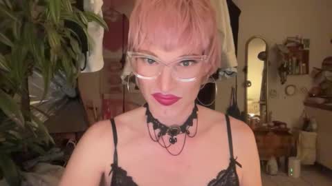 pinkfag online show from April 7, 2026, 8:20 pm