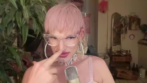 pinkfag online show from June 15, 2026, 5:15 pm