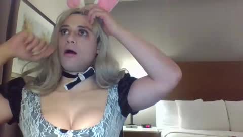 Snapshot of pinkpillbambi chatting on January 12, 2025, 11:47 pm pinkpillbambi online show from January 12, 2025, 11:47 pm