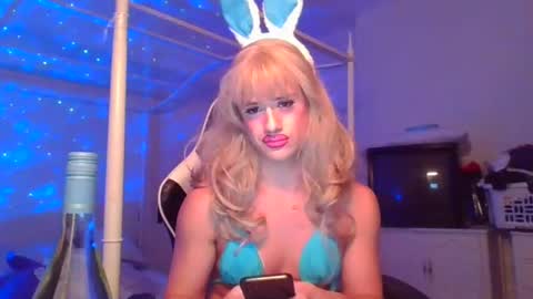 Snapshot of pinkpillbambi chatting on January 29, 2025, 12:54 am pinkpillbambi online show from January 29, 2025, 12:54 am