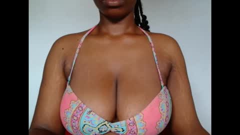 pinkxsugar online show from March 22, 2026, 3:04 pm