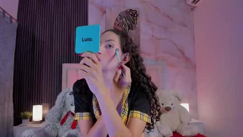 Peachy online show from November 17, 2025, 2:28 am